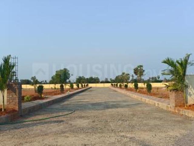 Residential Plot in Kesarapalle for resale Krishna. The reference number is 20010676