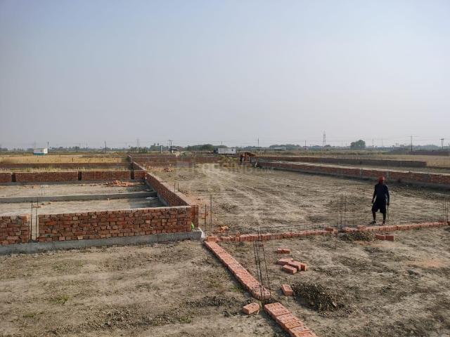 Residential Plot in Khagaul for resale Patna. The reference number is 21258603