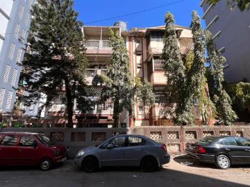 Residential Plot in Khar West for resale Mumbai. The reference number is 19723334