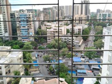 Residential Plot in Khar West for resale Mumbai. The reference number is 20533335