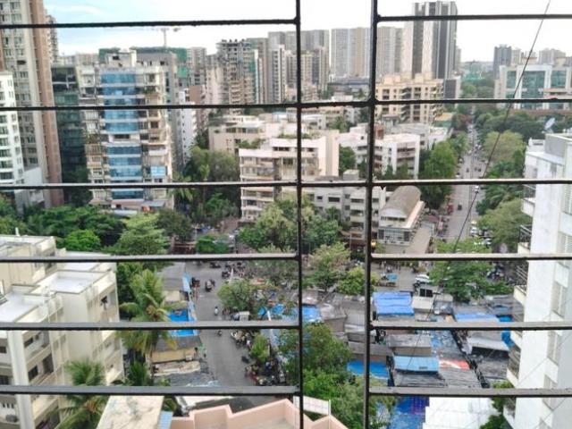 Residential Plot in Khar West for resale Mumbai. The reference number is 20533335