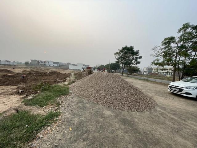 Residential Plot in Kharar for resale Mohali. The reference number is 15841662