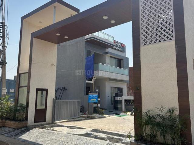 Residential Plot in Kharar for resale Mohali. The reference number is 17405237