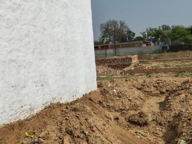 Residential Plot in Kharar for resale Mohali. The reference number is 21270745