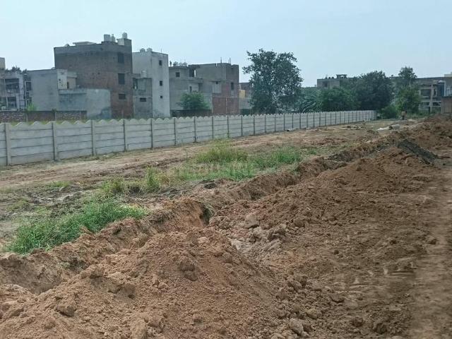 Residential Plot in Kharar for resale Mohali. The reference number is 21327442