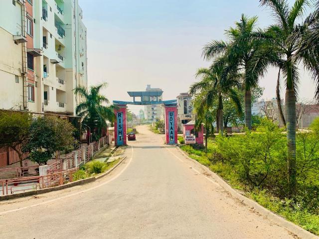 Residential Plot in Kisan Path for resale Lucknow. The reference number is 18945944
