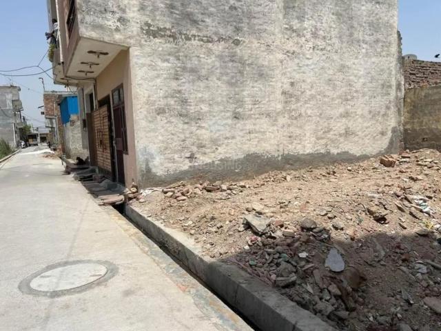 Residential Plot in Knowledge Park 2 for resale Greater Noida. The reference number is 20149994