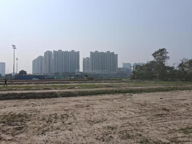 Residential Plot in Knowledge Park 3 for resale Greater Noida. The reference number is 20309238