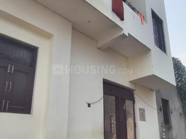 Residential Plot in Knowledge Park 3 for resale Greater Noida. The reference number is 21297736