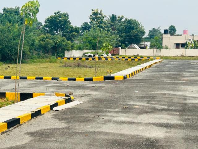 Residential Plot in Kolapakkam for resale Chennai. The reference number is 18828397