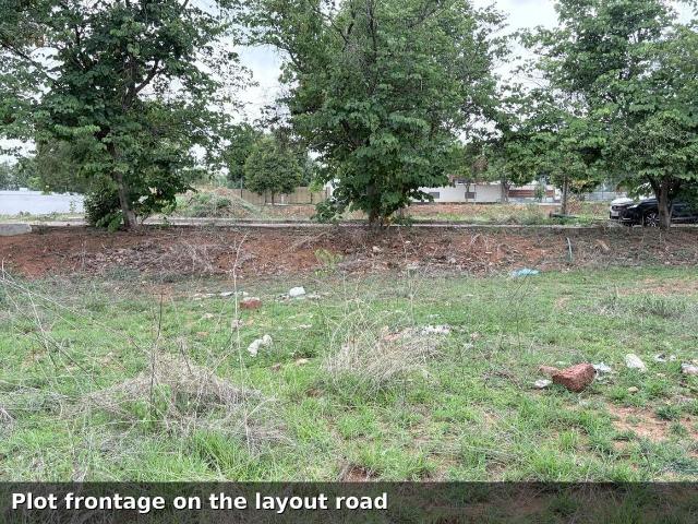 Residential Plot in Kollur for resale Hyderabad. The reference number is 20858225