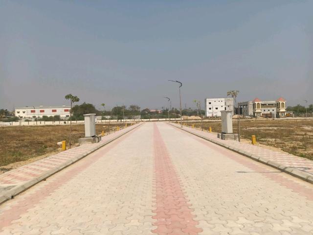 Residential Plot in Kompally for resale Hyderabad. The reference number is 19548981