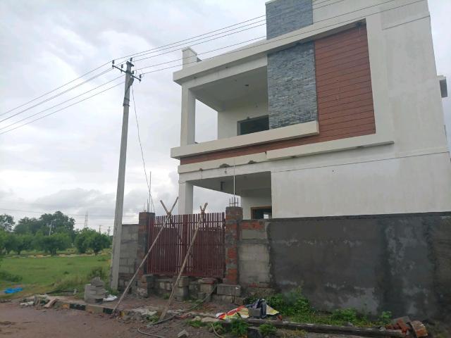 Residential Plot in Kompally for resale Hyderabad. The reference number is 20874087