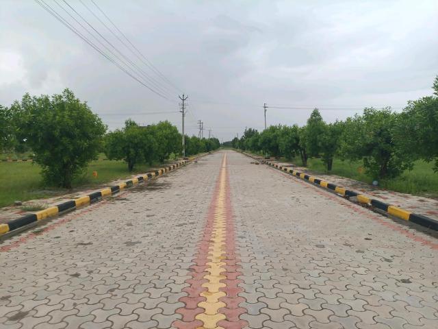Residential Plot in Kompally for resale Hyderabad. The reference number is 20874080