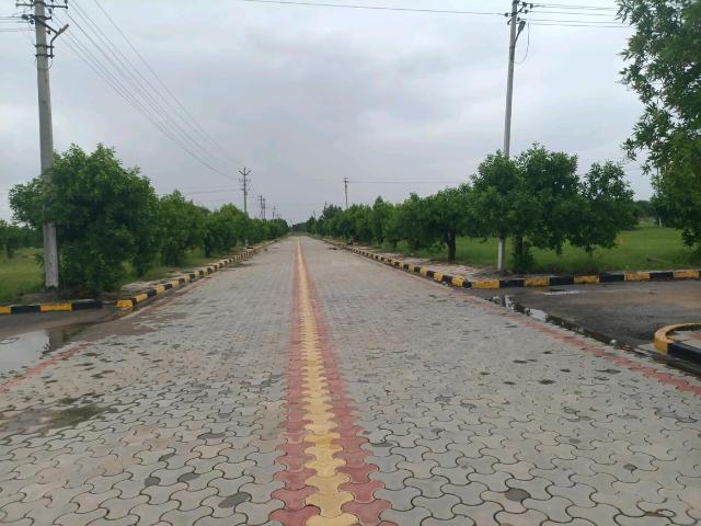 Residential Plot in Kompally for resale Hyderabad. The reference number is 20874096