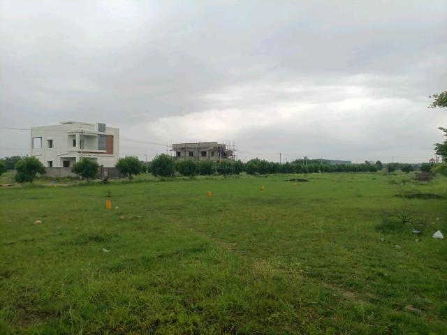 Residential Plot in Kompally for resale Hyderabad. The reference number is 20874100