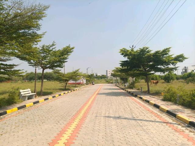Residential Plot in Kompally for resale Hyderabad. The reference number is 21213188