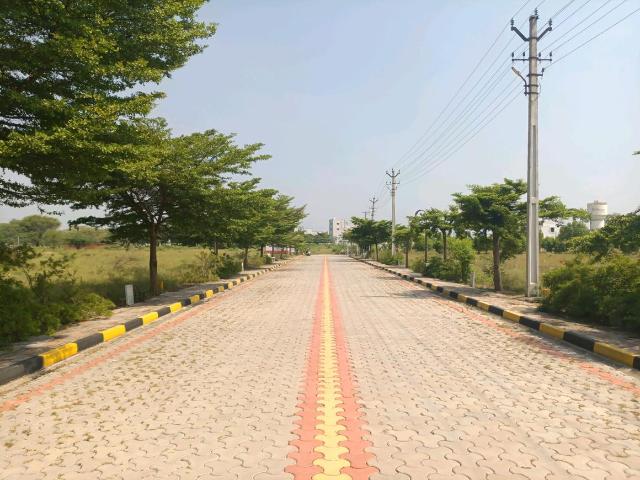 Residential Plot in Kompally for resale Hyderabad. The reference number is 21213181