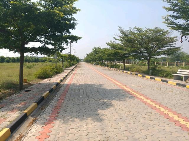 Residential Plot in Kompally for resale Hyderabad. The reference number is 21213198
