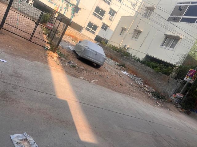 Residential Plot in Kondapur for resale Hyderabad. The reference number is 20265380