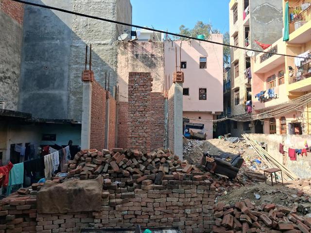 Residential Plot in Kondli for resale New Delhi. The reference number is 19166001