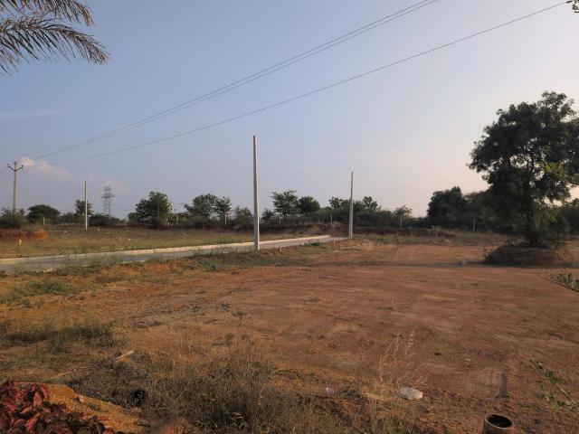 Residential Plot in Kongara Kalan for resale Hyderabad. The reference number is 21338971