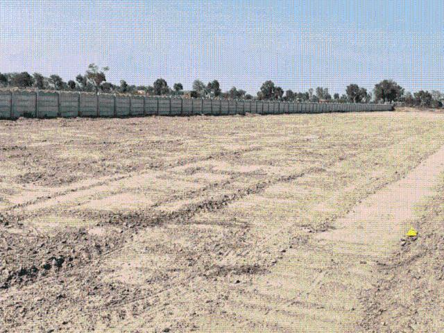 Residential Plot in Kosi Kalan for resale Mathura. The reference number is 20433949