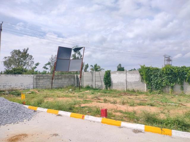 Residential Plot in Koppa Gate for resale Bengaluru. The reference number is 20969477