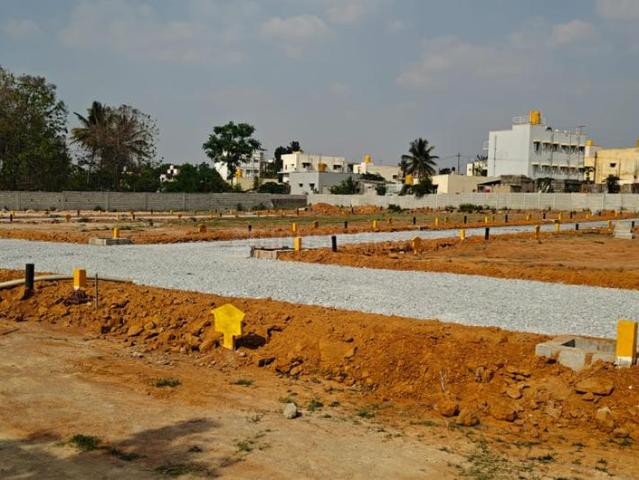Residential Plot in Koppa Gate for resale Bengaluru. The reference number is 20177977