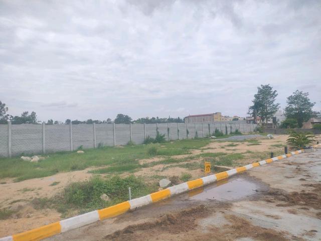 Residential Plot in Koppa Gate for resale Bengaluru. The reference number is 20396271