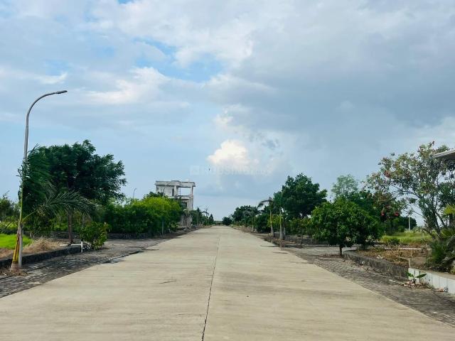Residential Plot in Koregaon Park for resale Pune. The reference number is 12978478