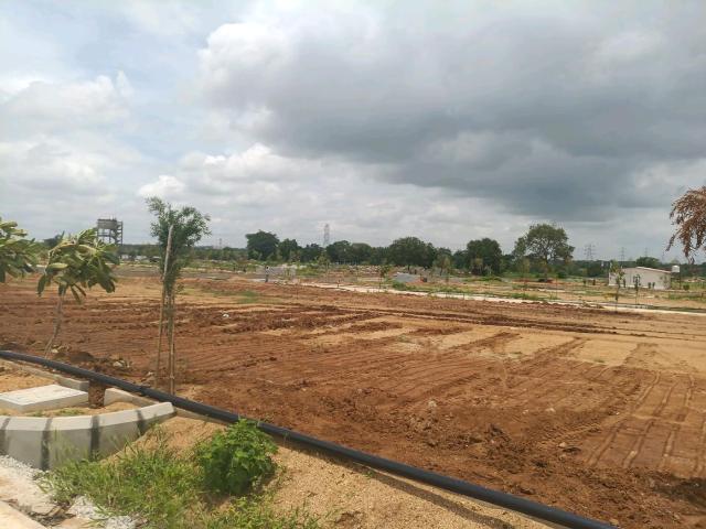 Residential Plot in Kothur for resale Hyderabad. The reference number is 20899040