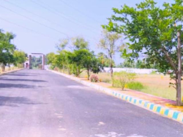 Residential Plot in Kothavalasa for resale Visakhapatnam. The reference number is 19004491
