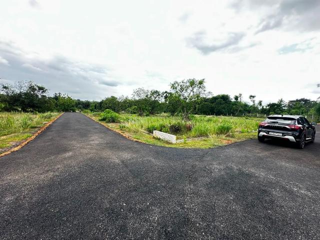 Residential Plot in Kothavalasa for resale Visakhapatnam. The reference number is 21105587