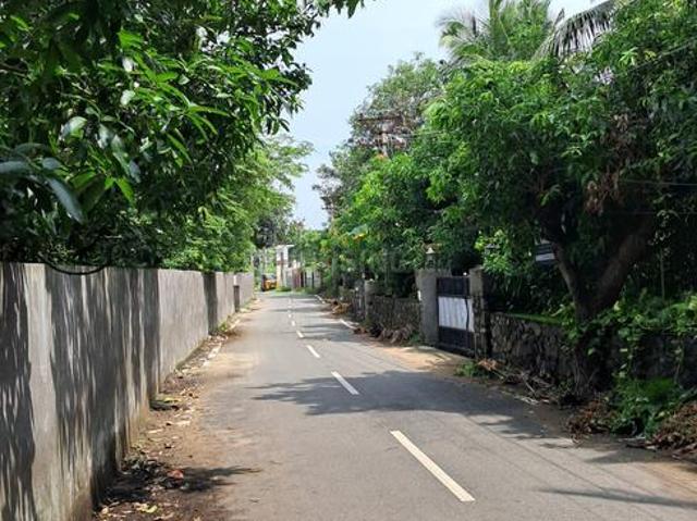 Residential Plot in Kottivakkam for resale Chennai. The reference number is 20848306