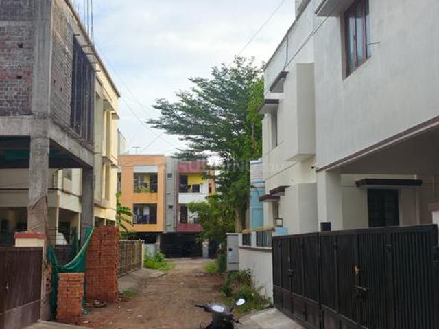 Residential Plot in Kottivakkam for resale Chennai. The reference number is 20953604
