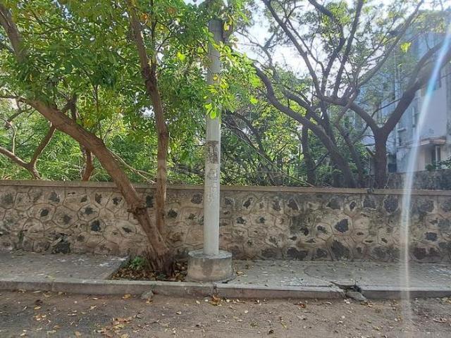 Residential Plot in Kottivakkam for resale Chennai. The reference number is 21240543