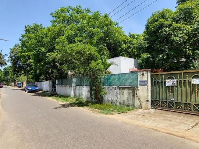 Residential Plot in Kottivakkam for resale Chennai. The reference number is 21240593