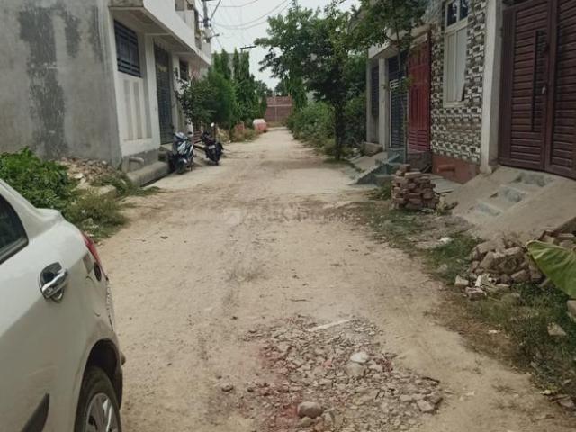 Residential Plot in Krishna Nagar for resale Lucknow. The reference number is 20523308
