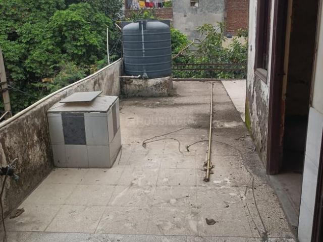 Residential Plot in Krishna Nagar for resale New Delhi. The reference number is 20872434