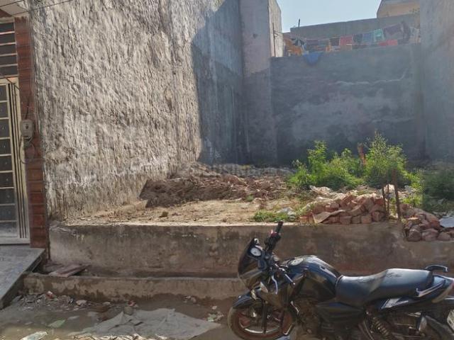 Residential Plot in Lal Kuan for resale Ghaziabad. The reference number is 19202073