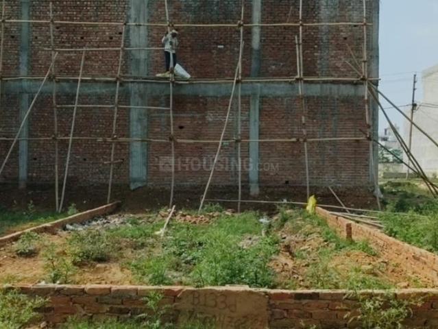 Residential Plot in Lal Kuan for resale Ghaziabad. The reference number is 19848496