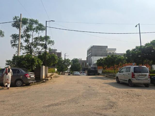 Residential Plot in Lal Kuan for resale Ghaziabad. The reference number is 20384737