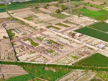 Residential Plot in Lal Kuan for resale Ghaziabad. The reference number is 20550409