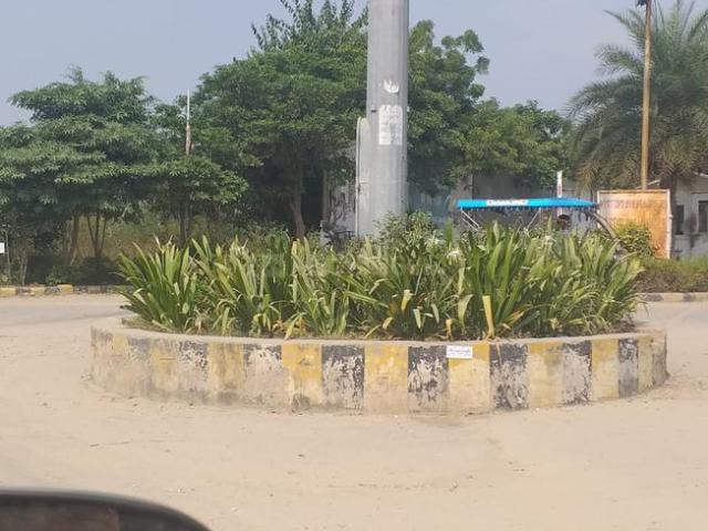 Residential Plot in Lal Kuan for resale Ghaziabad. The reference number is 21076169