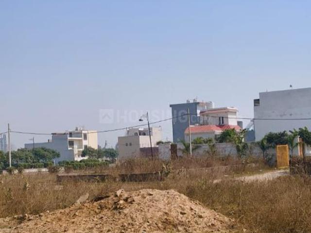 Residential Plot in Lal Kuan for resale Ghaziabad. The reference number is 21322193