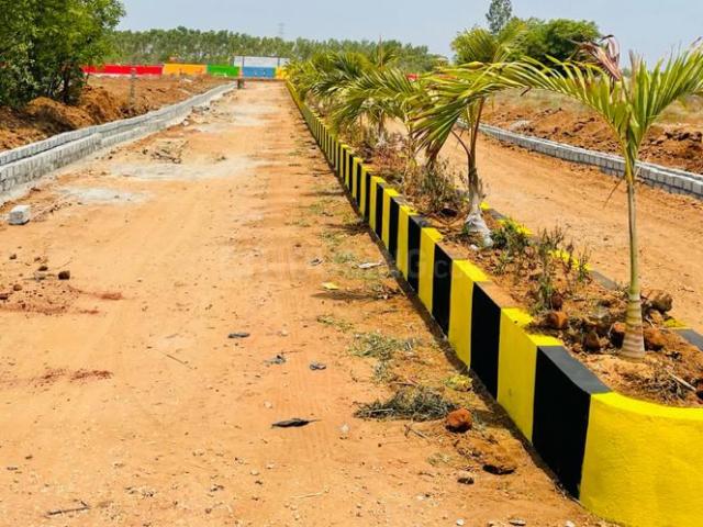 Residential Plot in Lam for resale Guntur. The reference number is 20922408