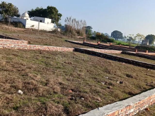 Residential Plot in Lampur Village for resale New Delhi. The reference number is 19903261