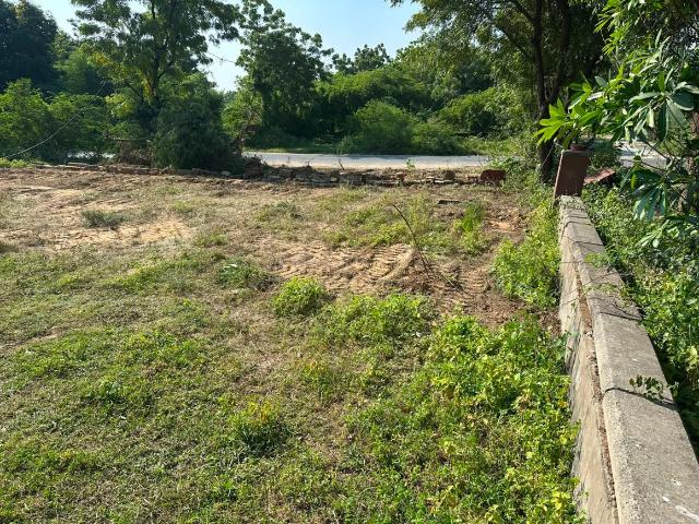 Residential Plot in Lapkaman for resale Ahmedabad. The reference number is 21294118