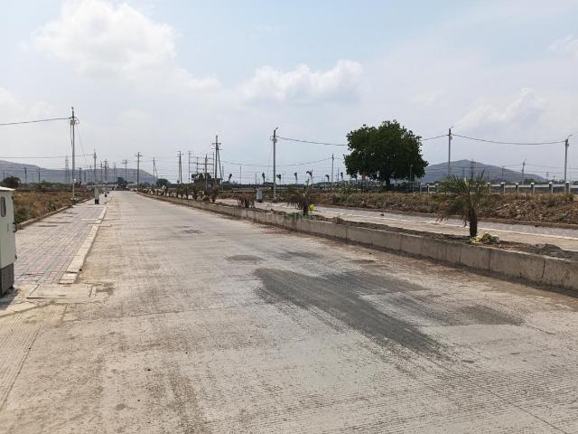 Residential Plot in Limbodi for resale Indore. The reference number is 20539867